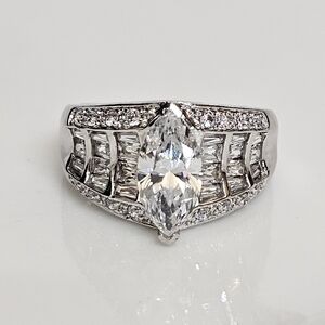 Victoria Wieck Absolute Diamond Ring Sterling Silver Size 7!